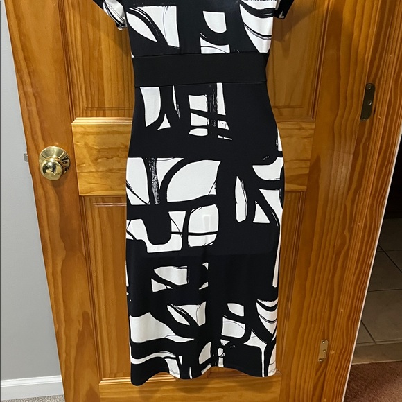 Axcess Black and White Dress - Picture 7 of 11